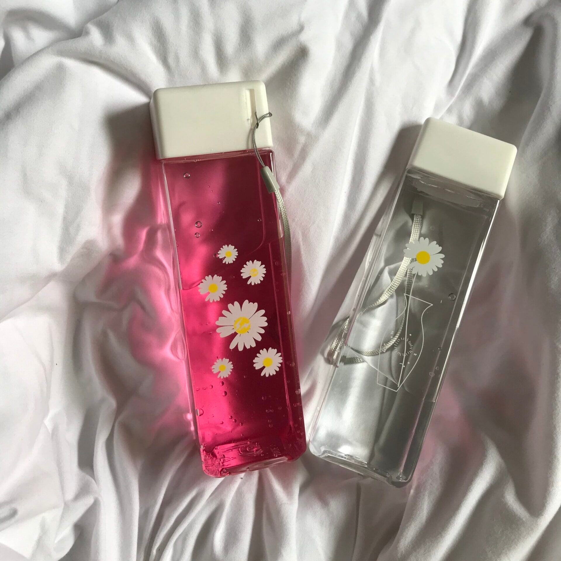 SHOPPILINK'S Daisy Water Bottle (Pack Of 2❤️‍🔥)